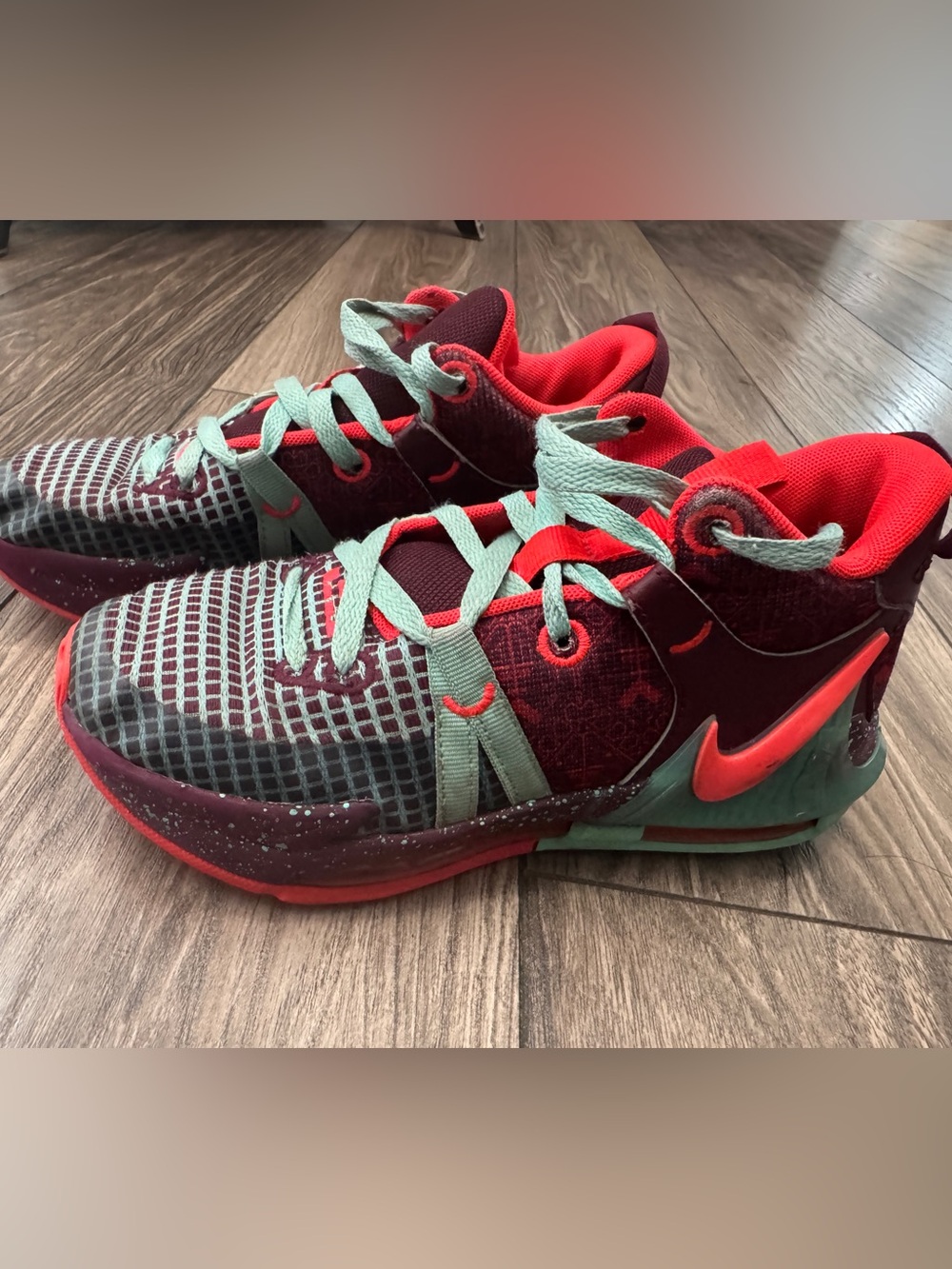 Nike Shoes | Lebron James Witness 7 SE Team Res Jade. Size 3.5 Yourh